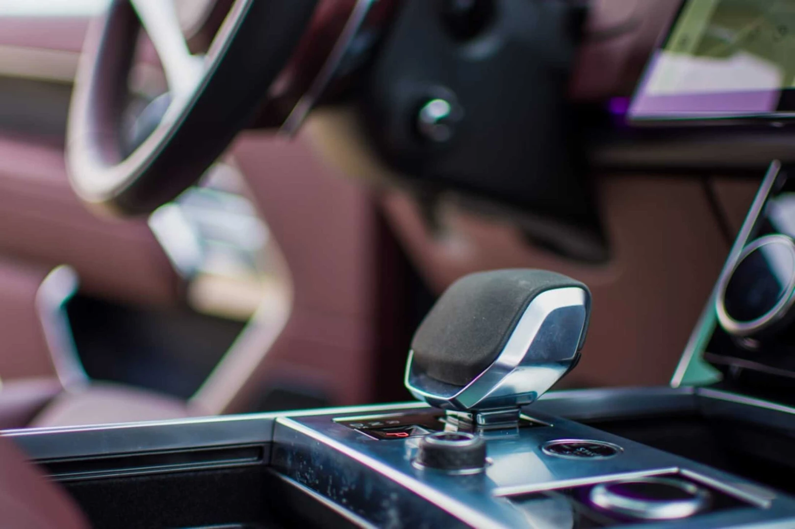 رينج روفر روڤر ٢٠٢٢ - سيارة فاخرة thumbnail NaN